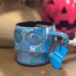 Starbucks 2025 Dia De Muertos
Jour Des Morts Iridescent Blue
Skull Mug NWT